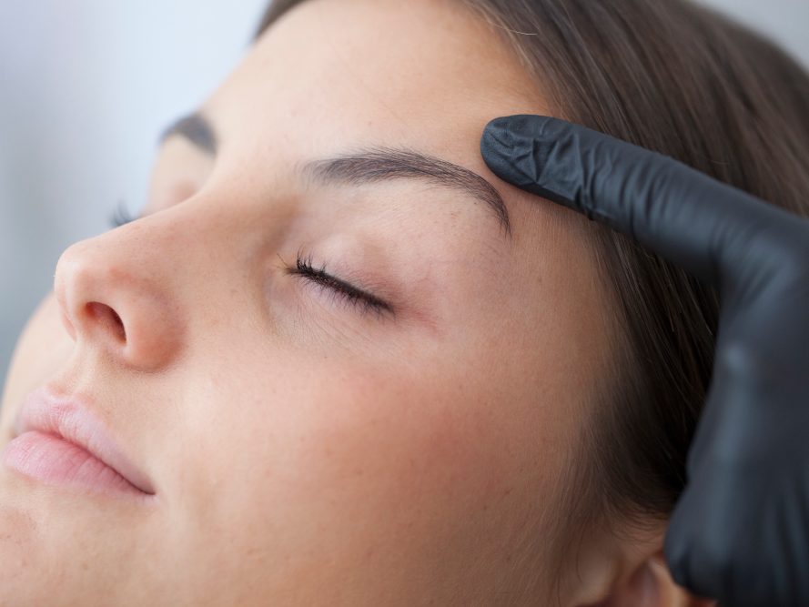 blefarolaser-web-001 blefaroláser que es blefaroplastia asistida con láser cirugía estética perez sevilla