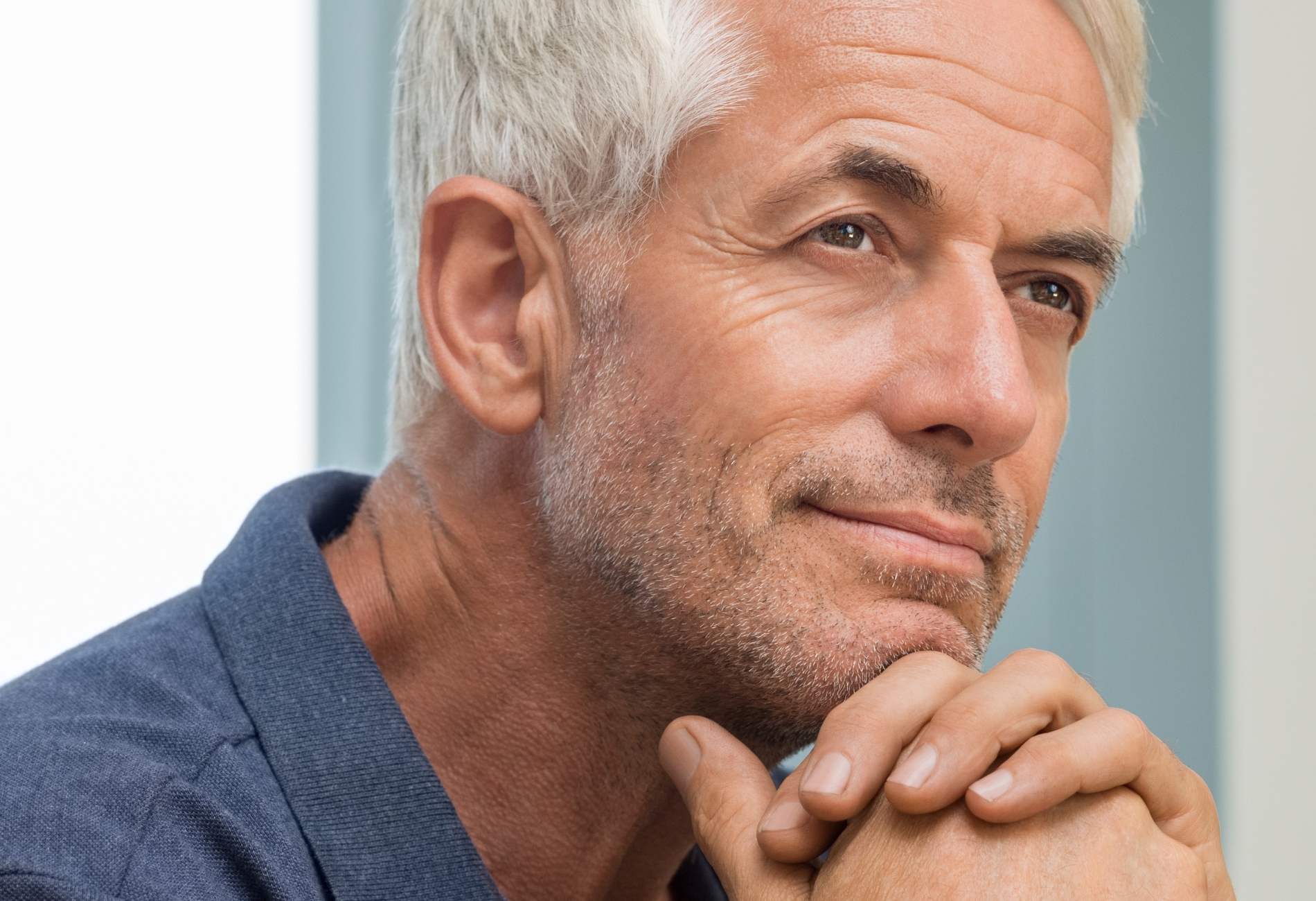 eliminar bolsas y ojeras hombres medicina estética masculina