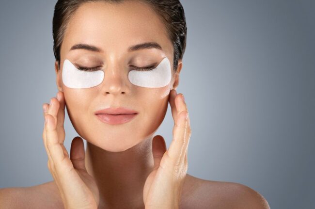 evitar-retencion-liquidos-contorno-ojos evitar retención de líquidos alrededor de los ojos